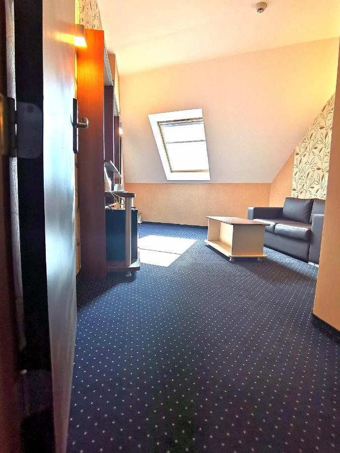 Elate Plaza Hotel Sofia Exterior photo